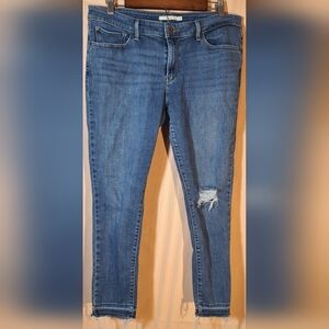 LEVI'S Blue Distressed Ankle Jeans